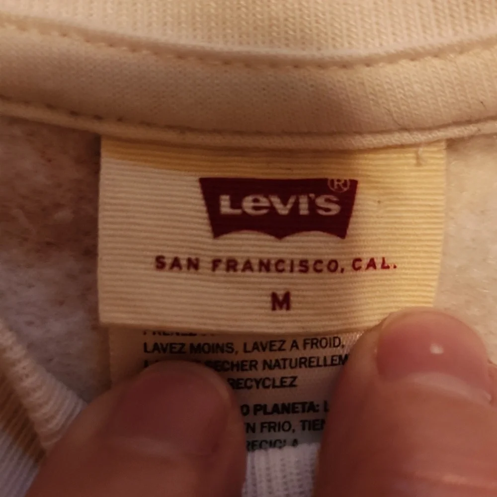 Levi's Women's White and Orange Crop Floral Sweatshirt Size Medium - Picture 2 of 5